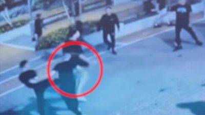 Видео: пьяный подросток ударил ножом жителя Кармиэля из-за замечания о шуме - vesty.co.il - Израиль