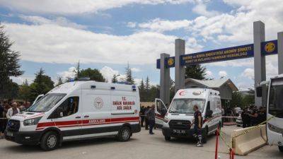 Смертник взорвал себя у здания МВД Турции в Анкаре