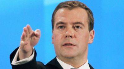 Медведев пригрозил атаками по заводам Германии после передачи Украине ракет Taurus