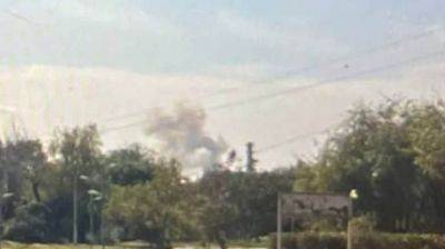 В Джанкое после ракетной атаки горели склады