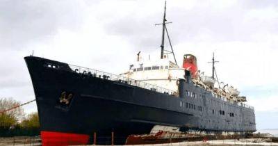 От создателей "Титаника": заброшенное судно осталось "застывшим во времени" (фото)