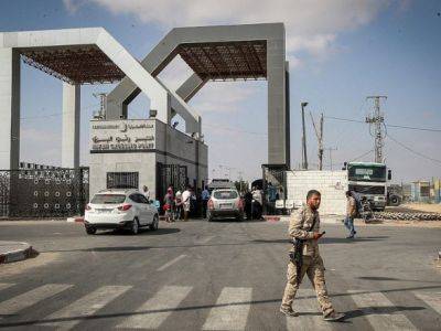 Бомбардировке подвергся район пограничного перехода между Газой и Египтом - Reuters