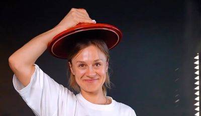Как во Франции: судья "Мастер Шеф" Мартыновская дала улучшенный рецепт фаршированных помидоров