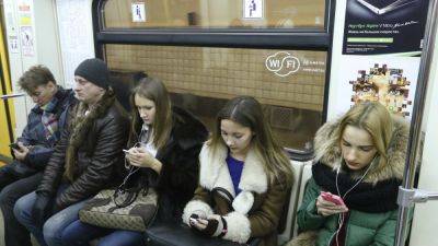 В московском метро столкнулись два поезда. Пострадал машинист