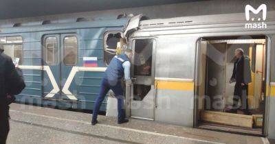 Метро остановилось: два поезда столкнулись на станции "Печатники" в Москве (видео)