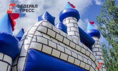 «Мы можем быть круче Европы»: как в Москве создают большие надувные фигуры