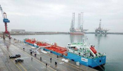 Узбекистан будет развивать грузовые перевозки через Каспийское море