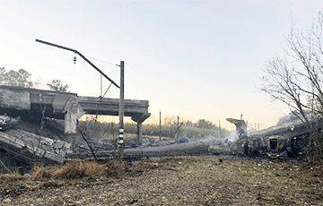 ВСУ «умной» бомбой JDAM уничтожили стратегический мост на трассе Горловка-Ясиноватая