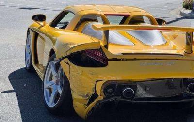 Суперкар Porsche за $1,5 млн разбили и бросили на улице