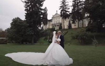 На Львовщине экс-прокурор и сотрудница ГБР устроили роскошную свадьбу