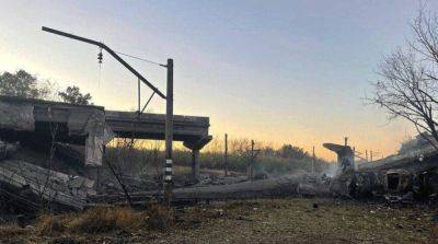 На Донетчине разрушили важный для оккупантов мост – фото, видео