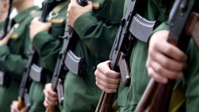 На Камчатке двоих военных осудили за отказ воевать в Украине