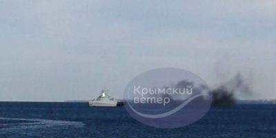 На рейде Севастополя взорвался корабль, вероятно, носитель Калибров: в соцсетях публикуют фото и видео