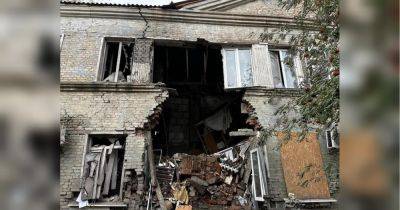 Оккупанты мощно ударили по Покровску: разрушены админздания, есть жертвы (фото)
