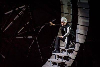 На сцене Клайпедского государственного музыкального театра вновь нестареющая сказка о несчастной любви