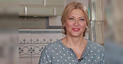 Ленивый творожно-кефирный пирог «Гармошка» от Татьяны Литвиновой — «невероятно нежный, сочный, ароматный» (видео)