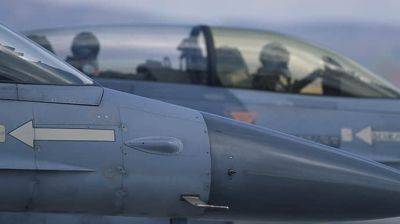 Politico: Украинские пилоты на следующей неделе начнут обучение на F-16 на базе ВВС США