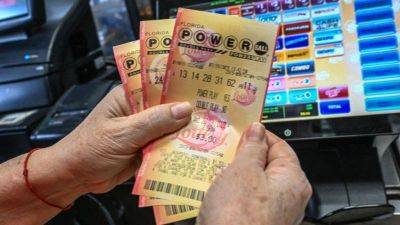 Житель Калифорнии выиграл рекордный джекпот в лотерее Powerball — $1,76 млрд
