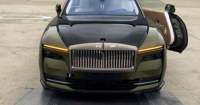 Роскошь за $420 000: в Украину привезли первый электромобиль Rolls-Royce (фото)