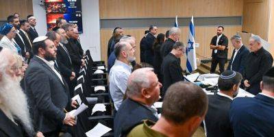 «Мы сломаем ХАМАС». В Израиле проходит первое заседание чрезвычайного правительства