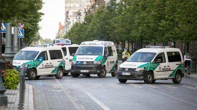 Полиция: вновь получены сообщения о взрывчатке на важных общественных объектах в Литве
