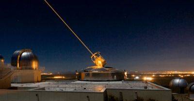 Лазером по ракетам и дронам. Израиль мог применить систему ПРО Iron Beam, изменит ли она ход войны