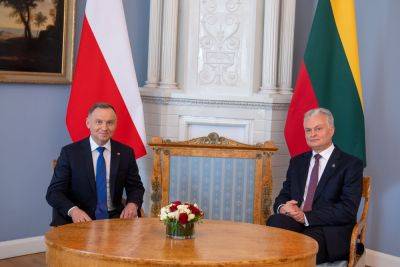 Науседа и Дуда обсудили результаты выборов в Польше, дальнейшее сотрудничество