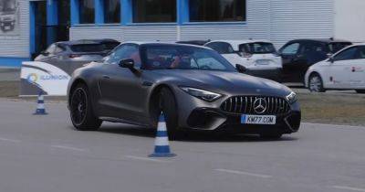 Новейший спорткар Mercedes-AMG провалил тест на управляемость (видео)