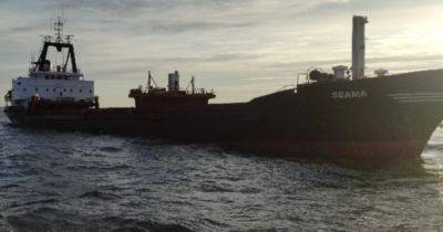 У берегов Румынии в Черном море взорвался танкер