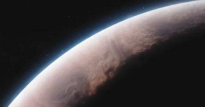 Космический телескоп Уэбб обнаружил на далекой планете самый распространенный минерал на Земле