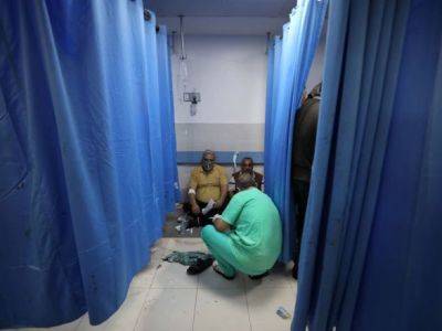 Нападение на больницу Газы "беспрецедентно" по масштабу — ВОЗ