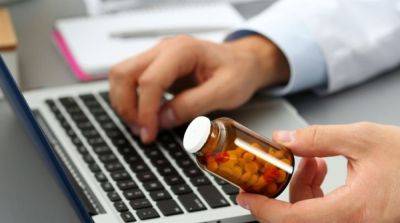 Минздрав изменил срок действия электронных рецептов на лекарства, купленные пациентом за свой счет