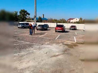 В Белгород-Днестровском нанесли разметку парковки на щебне | Новости Одессы
