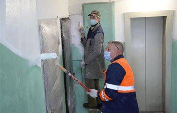 В Борисове ЖЭУ покрасило в подъезде стены за 3500 рублей, а счет выставили жильцам