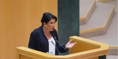 Парламент Грузии не смог огласить мпичмент Зурабишвили