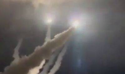 Запуск ATACMS украинской армией - видео удара одновременно 6 ракетами