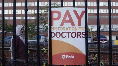 Великобритания: масштабная забастовка медиков