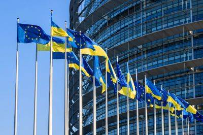 Евросоюз продлил программу временной защиты украинских беженцев