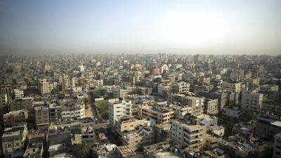 Какова площадь сектора Газа?