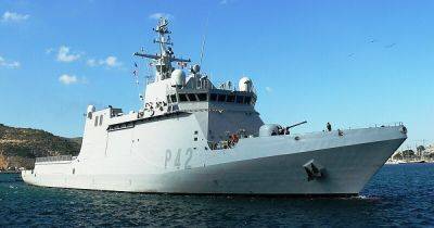 ВМФ Испании обнаружили российскую подлодку и буксир: военные отреагировали