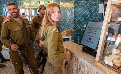 Израильские девушки, которые служат в армии - фото