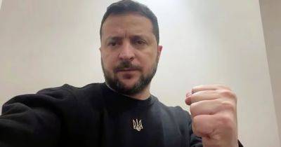 Зеленский констатировал "очень мощную неделю для Украины": поблагодарил защитников и защитниц (ВИДЕО)