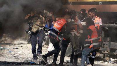 Столкновения на Западном берегу реки Иордан. ЦАХАЛ "поразил более 100 целей" в секторе Газа