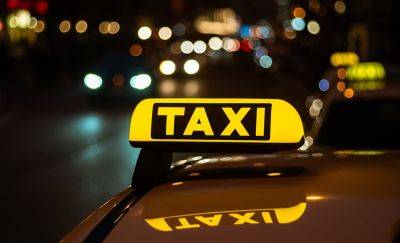 Налоги для таксистов, парикмахеров и мастеров маникюра хотят ввести в Раде – что известно
