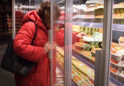 Продукты в Украине дорожают: как за месяц подскочили цены на хлеб и яйца