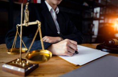 Новая этика поведения для адвокатов: госорганы не обсуждать, сомнительные материалы не размещать