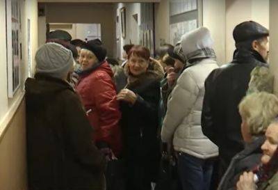 Пенсионерам будут блокировать карты с 1 января: кто окажется под угрозой и что делать - politeka.net - Россия - Украина