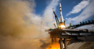 В Госдуме РФ для наполнения бюджета предложили размещать рекламу на ракетах "Роскосмоса"