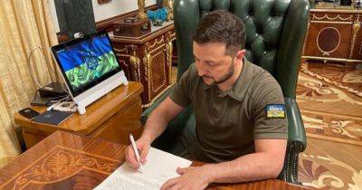 Зеленский подписал закон о десоветизации админустройства: что он предусматривает