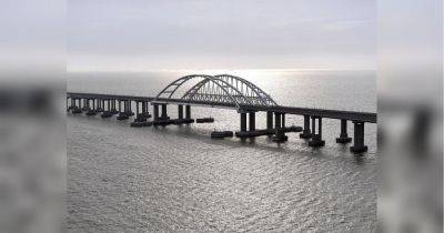 Мы не страдаем символизмом: в ВМС рассказали, когда Крымский мост будет окончательно разрушен